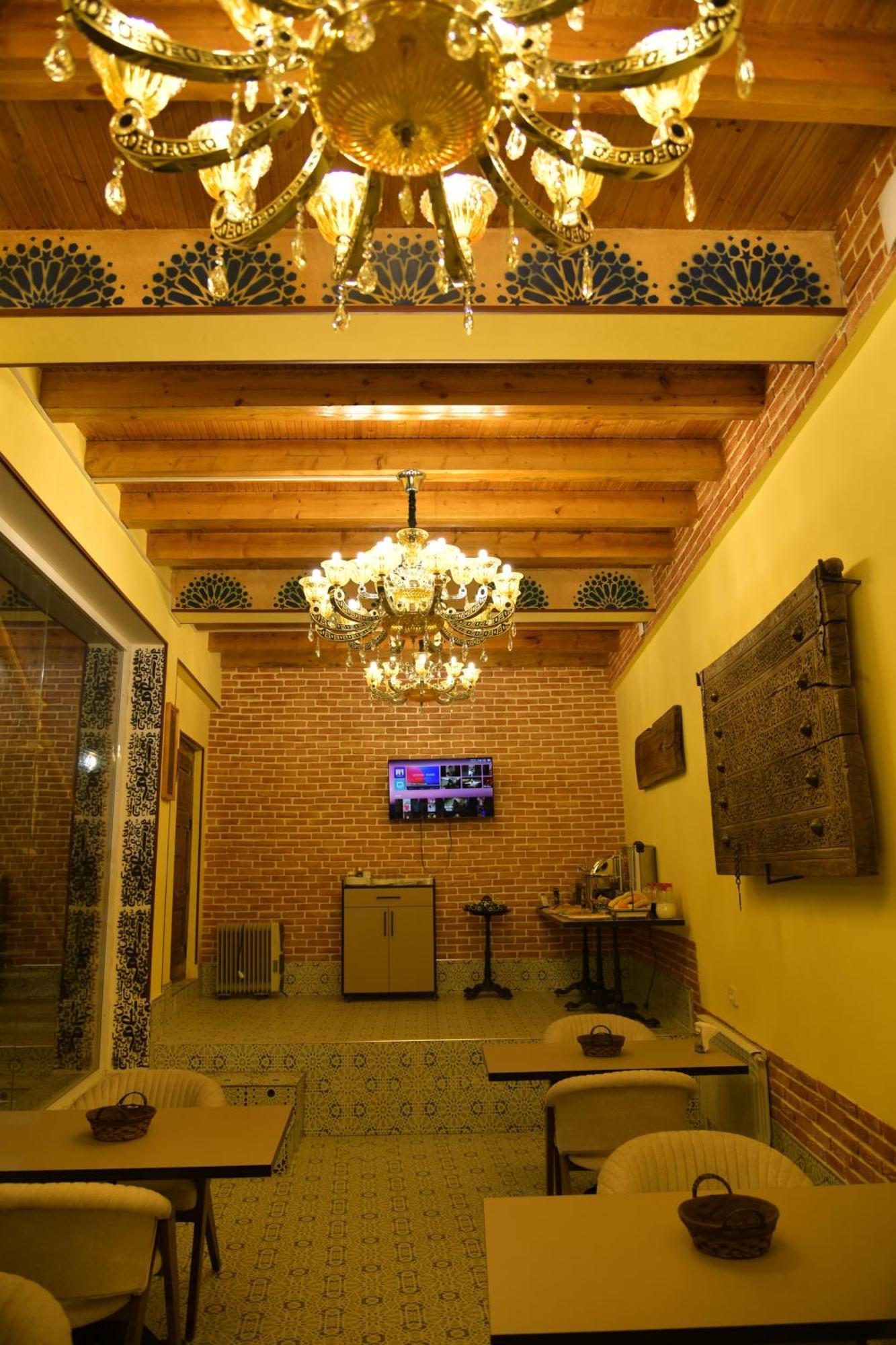 Mulberry Hotel Taszkent Zewnętrze zdjęcie